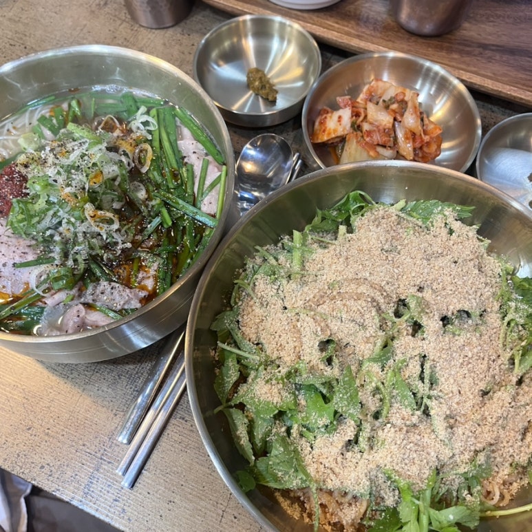 돌돌말이국수 이미지