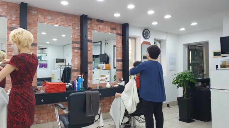 뉴맨 미용실 이미지