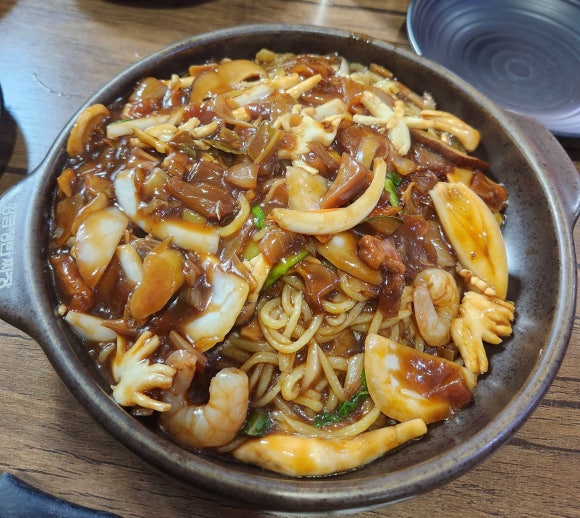 황제쟁반짜장만리향 이미지