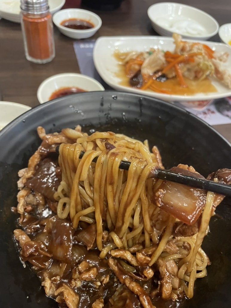 동점반점 이미지