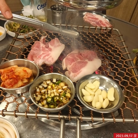 백탄참숯뒷고기 이미지