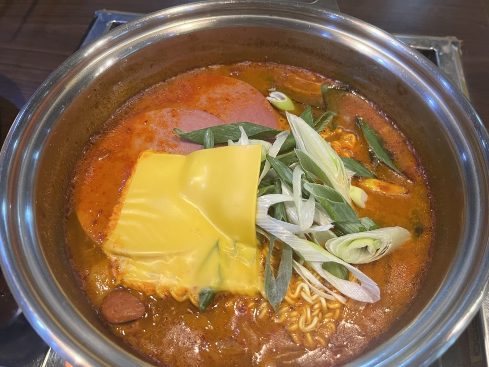 엉클존슨부대찌개 이미지