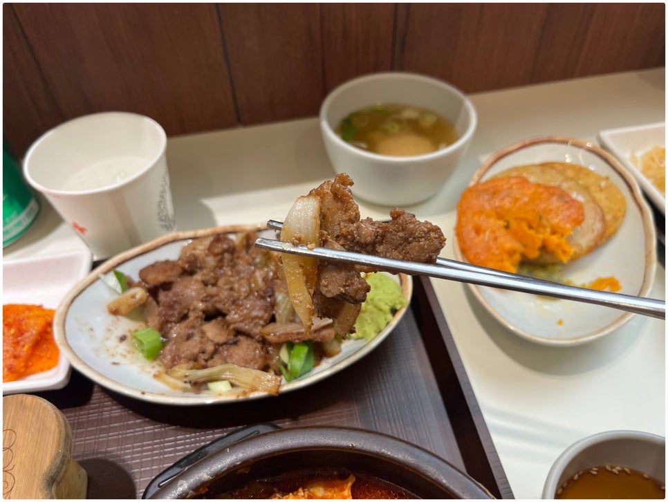 제육폭식 강동본점 이미지