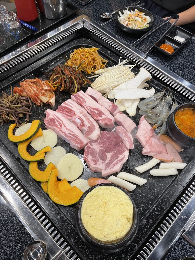 왕돌판구이한판목포 이미지