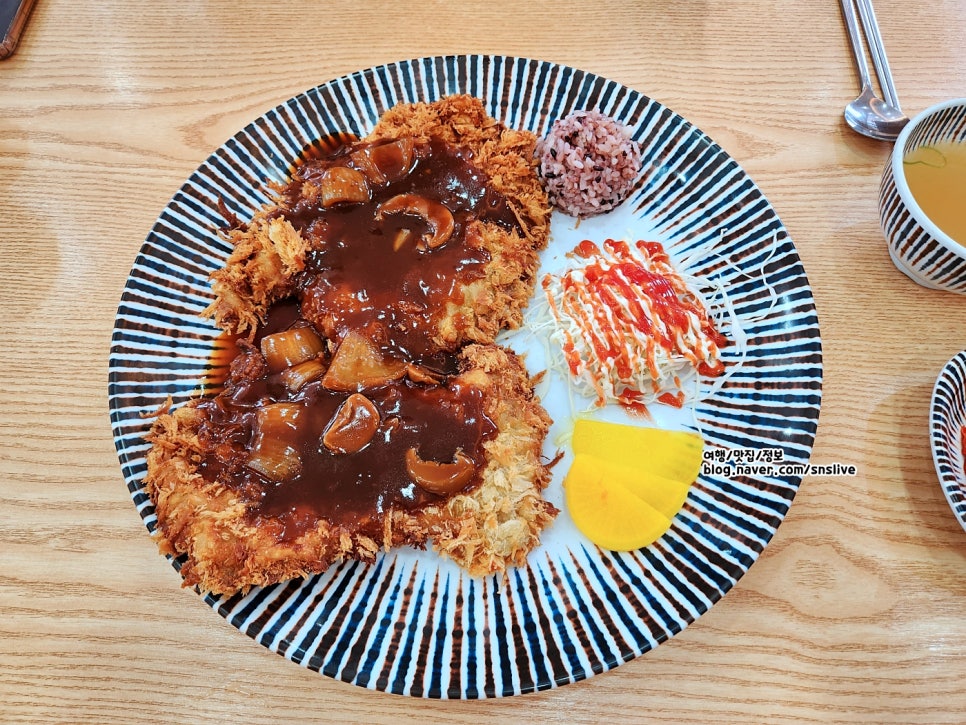 명인면옥효천점 이미지