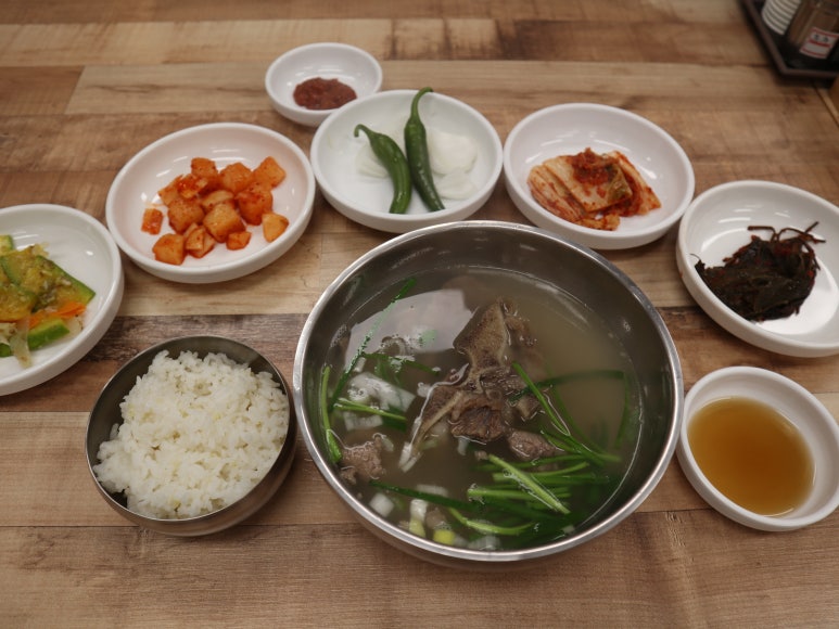 청도한우탕 이미지