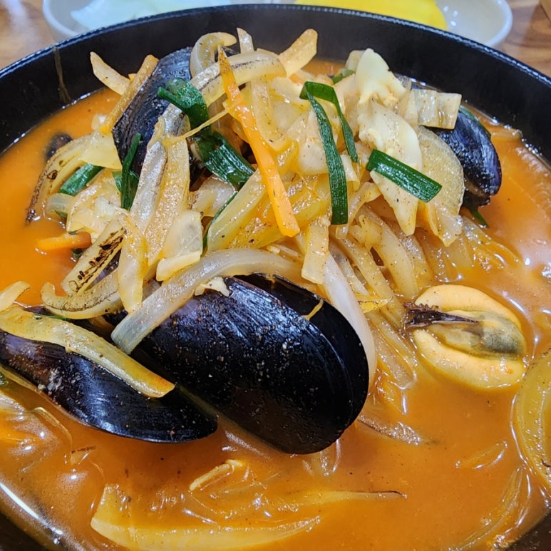 辛 교동짬뽕 이미지