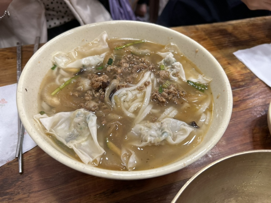 명동만두 이미지