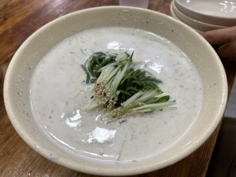 명동칼국수만두 이미지