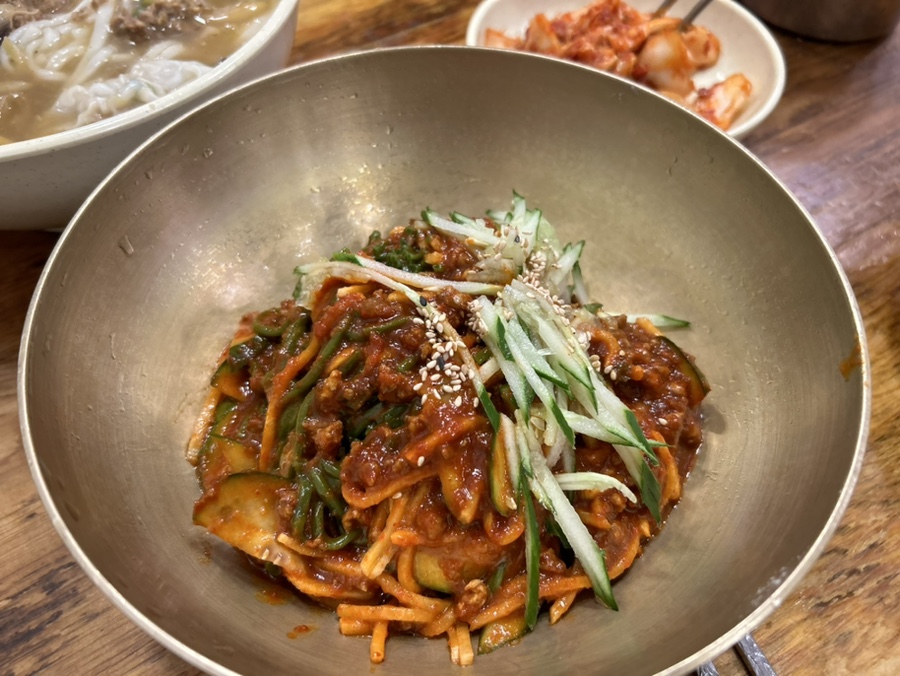 명동칼국수만두 이미지
