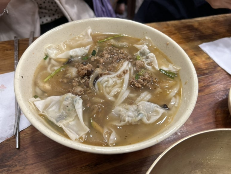 명동칼국수만두 이미지