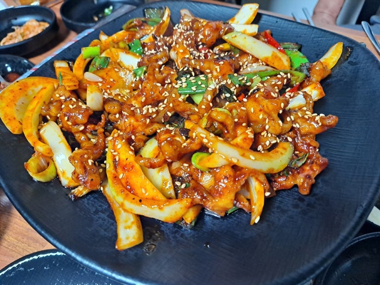 읍내야식 이미지