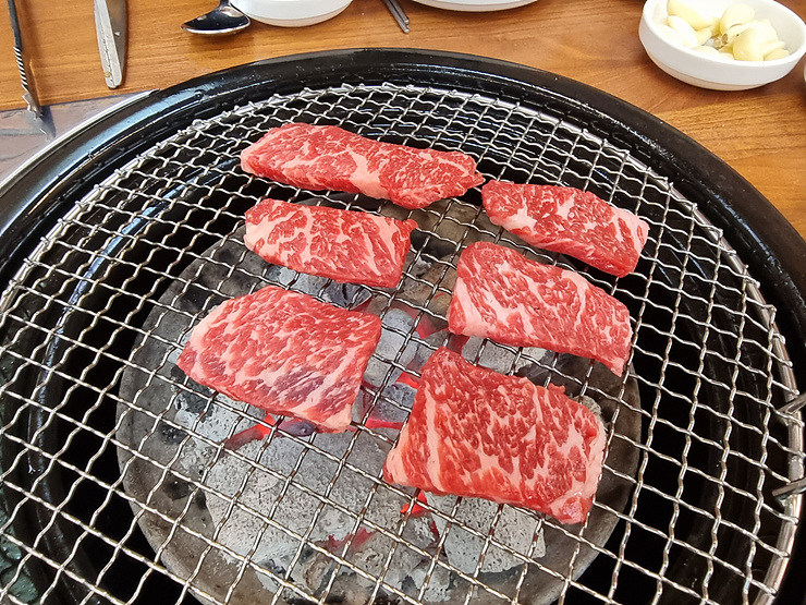 한우나라숯불갈비 이미지