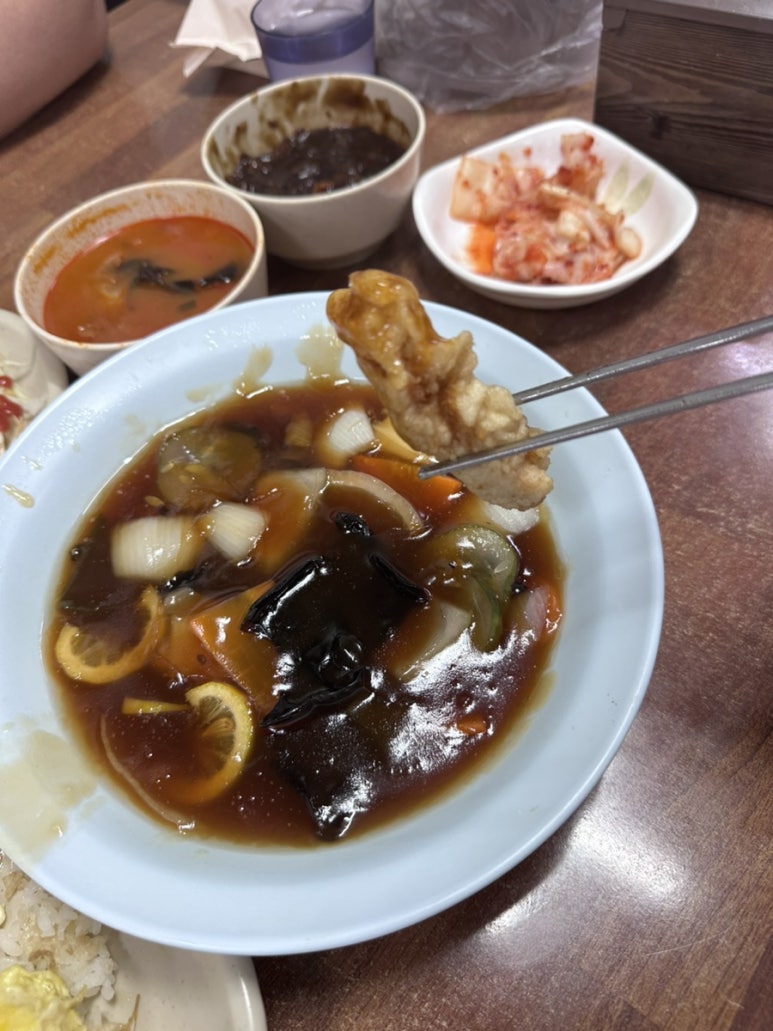 육합춘 이미지