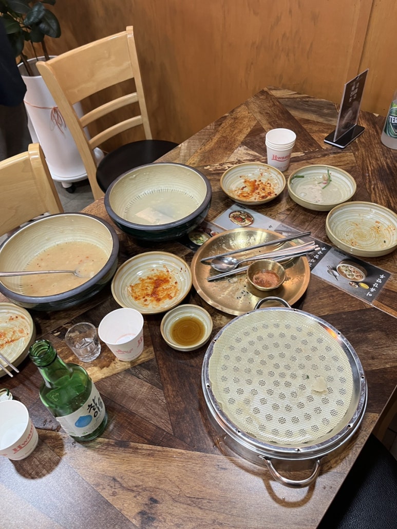 이유간백년칼국수 이미지
