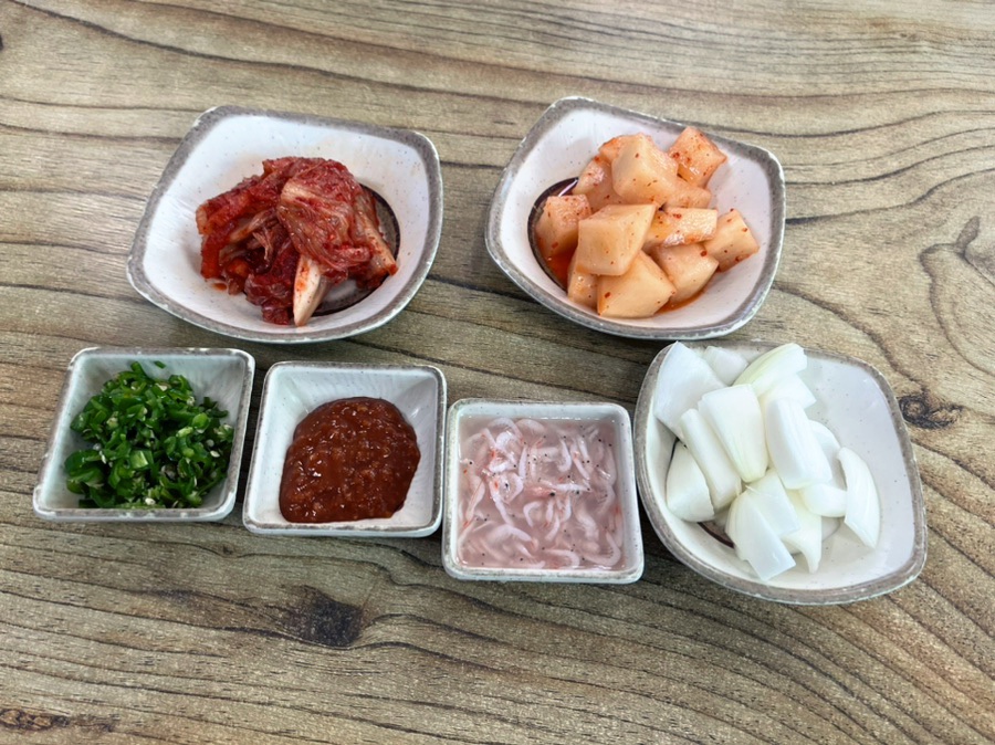 삼거리 사골 순대국 이미지