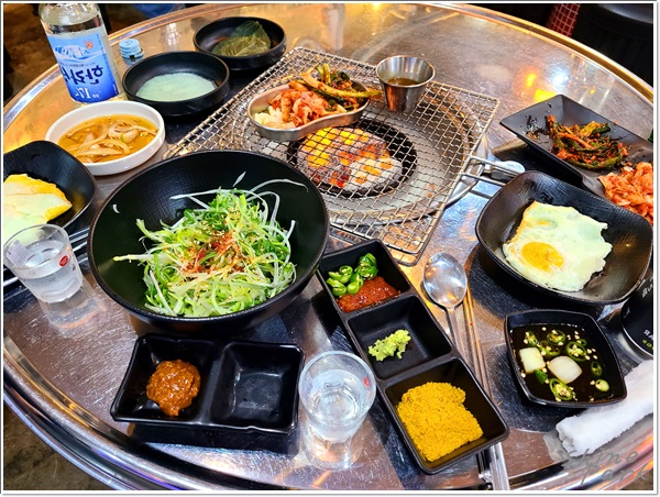 꽃돼지포차 이미지