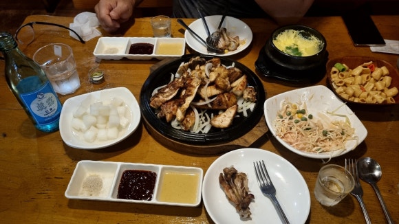 조아숯불닭바베큐 이미지