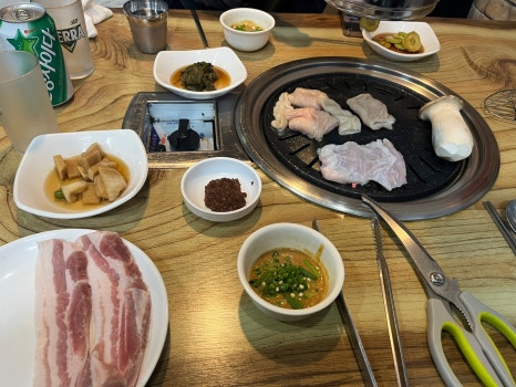 참숯불불타는대구생막창 이미지