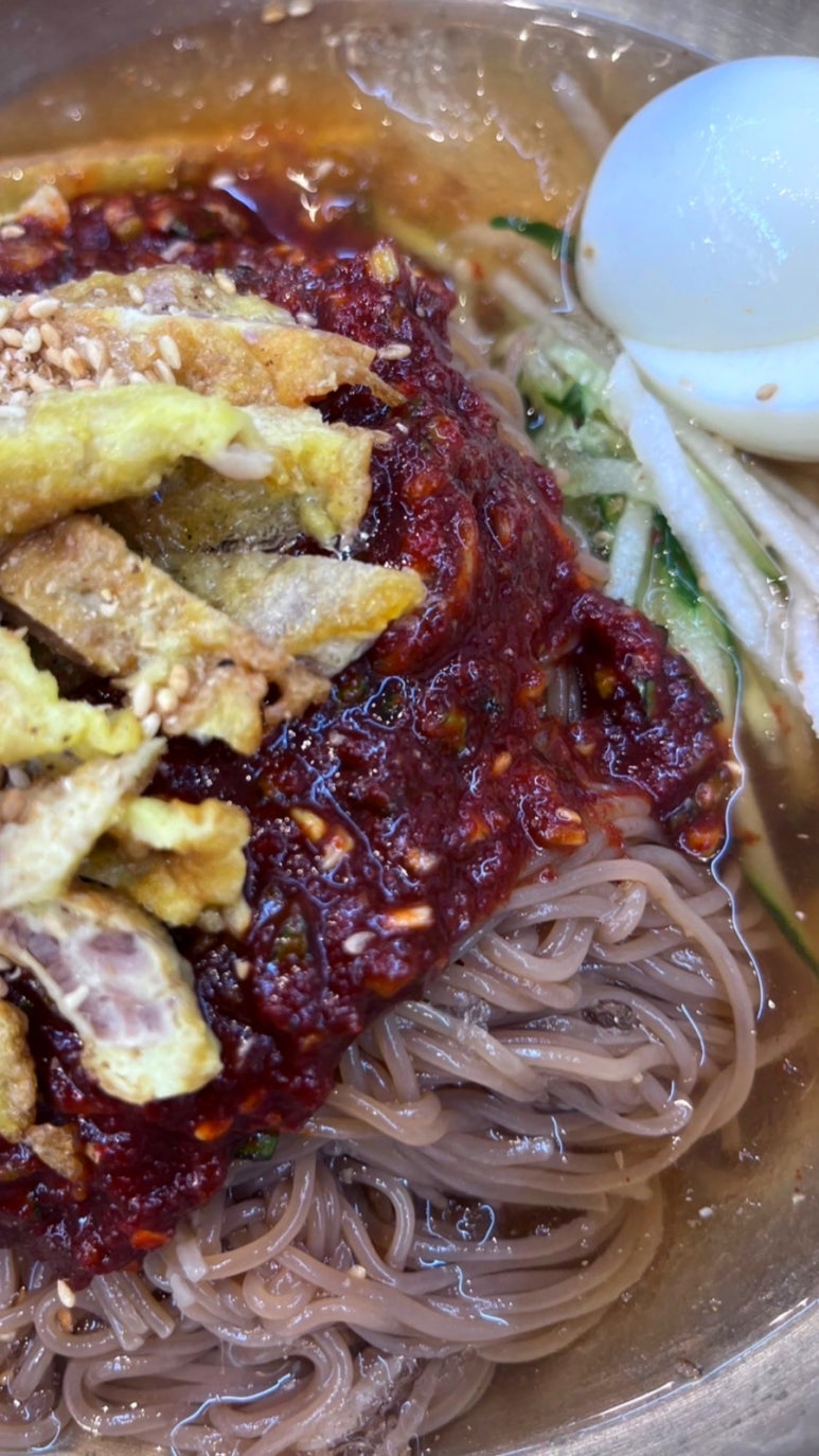 그래칡밀면 이미지