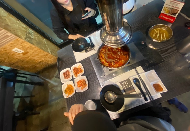 불타는 마라탕 이미지