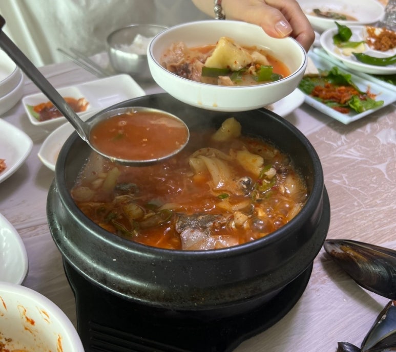 정현횟집 이미지