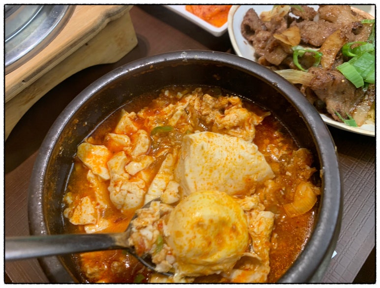제육폭식 강동본점 이미지