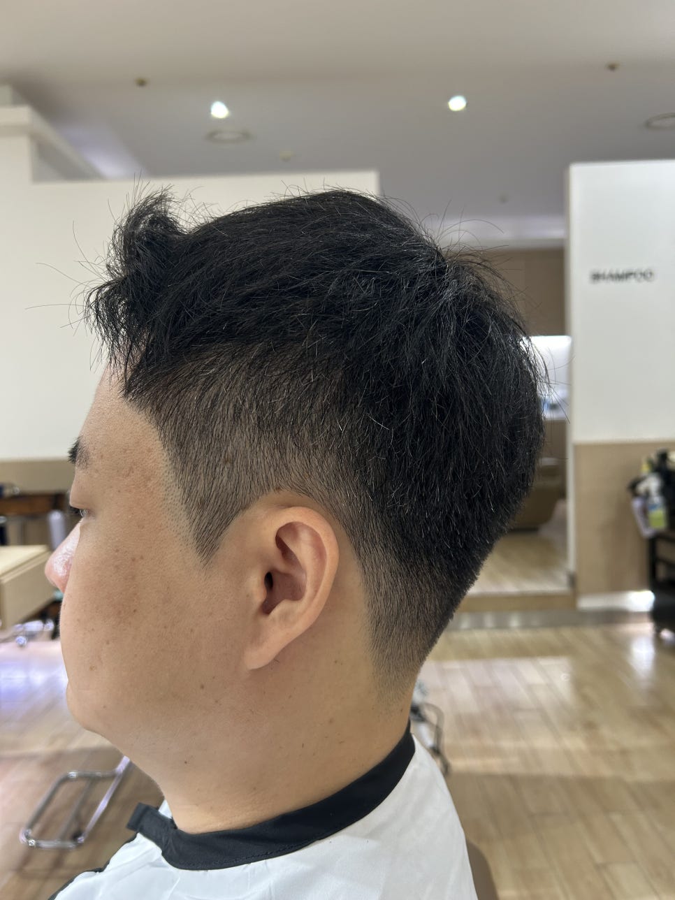 창조미용실 이미지