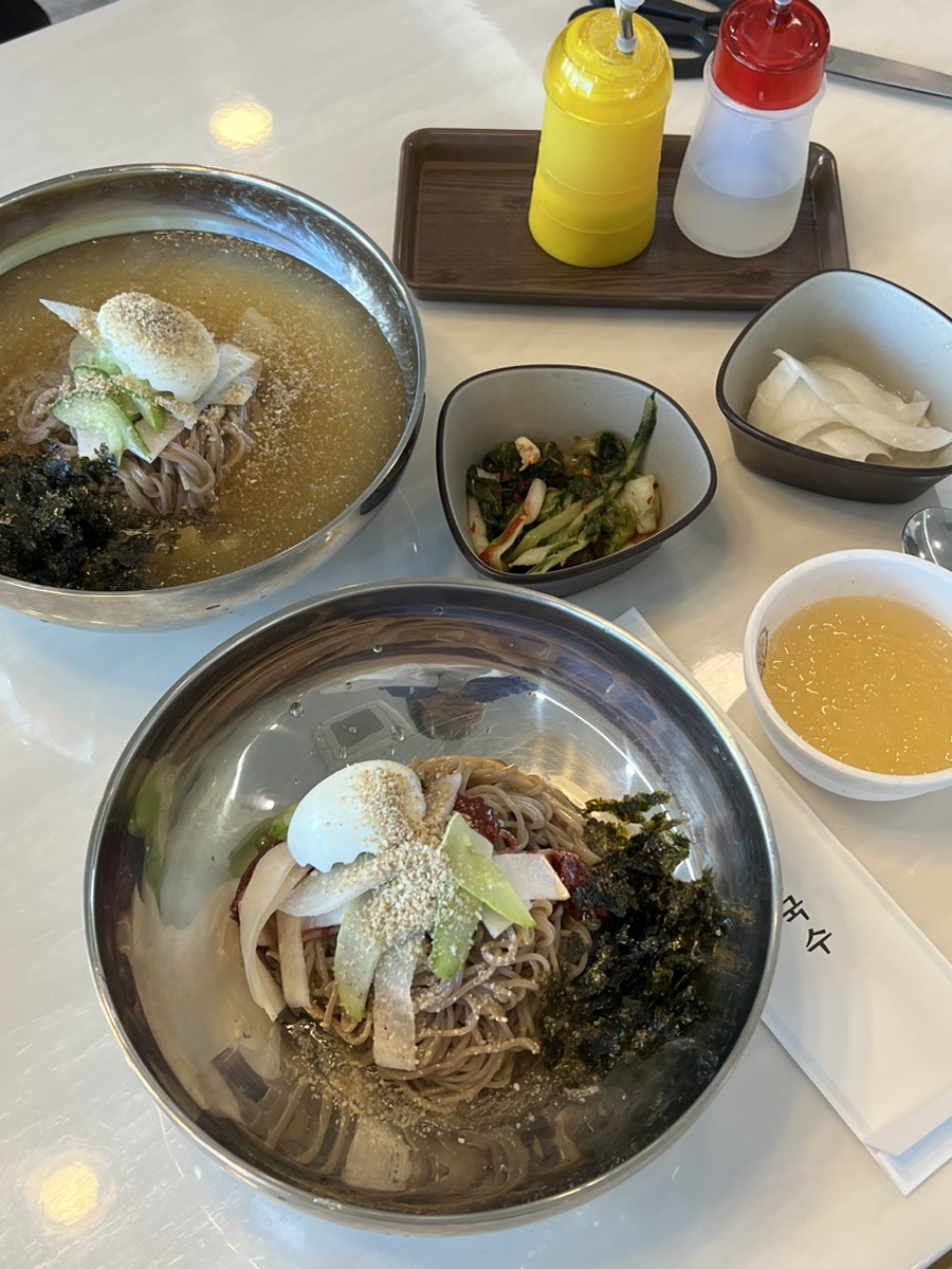 고래속초막국수냉면 이미지
