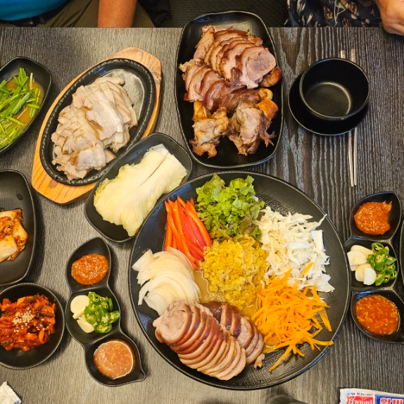 저팔계왕족발 이미지