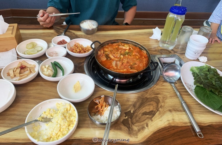 반가네쌈싸먹는김치찌개&삼겹살 이미지
