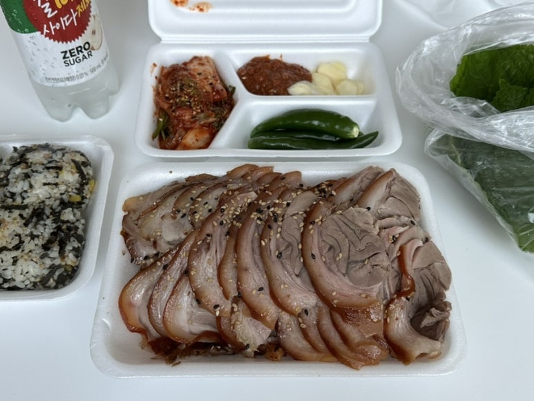 한방서울왕족발불보쌈불족발 이미지