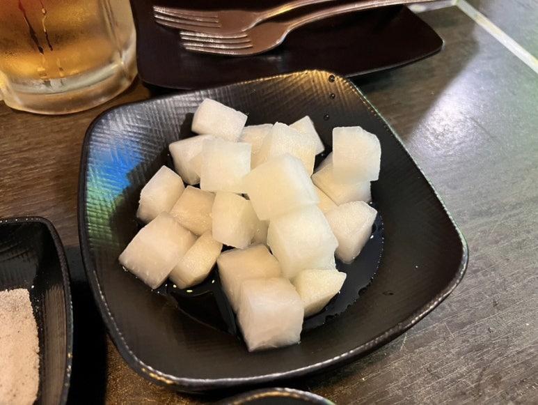 홈타운바베큐치킨 이미지