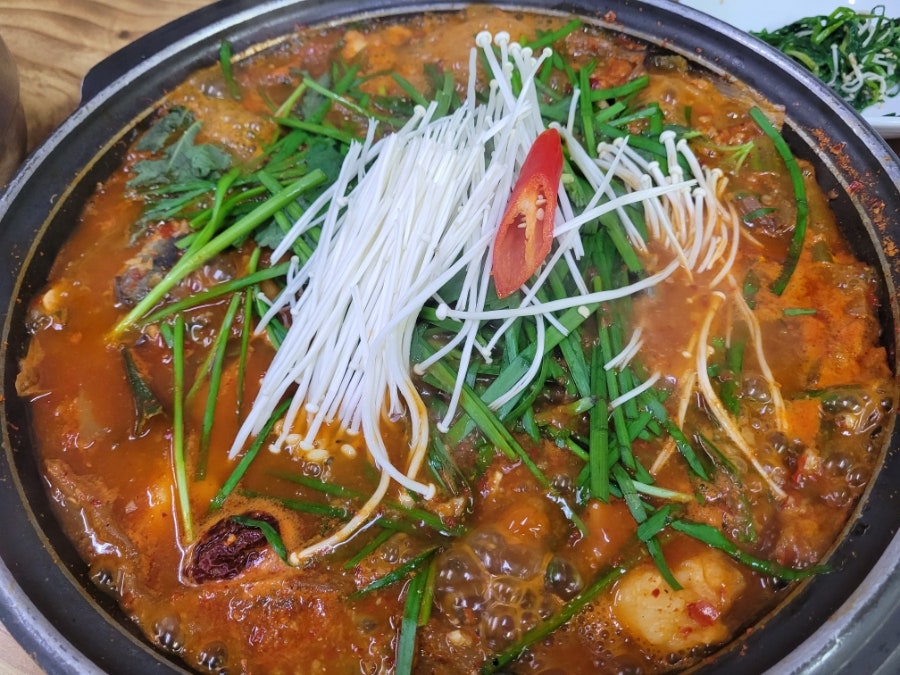 시골민물메기매운탕 이미지