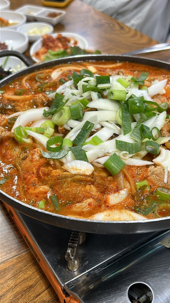 뚱스네식당 이미지