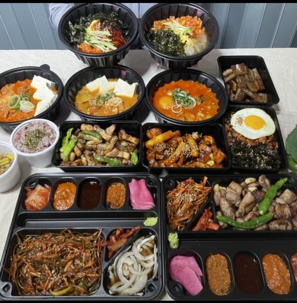 푸줏간삼겹돼지고기배달 이미지