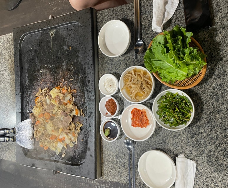 원삼골생오리돌구이 이미지