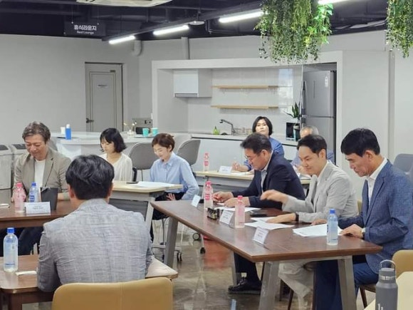 경력잇는여자들협동조합 이미지