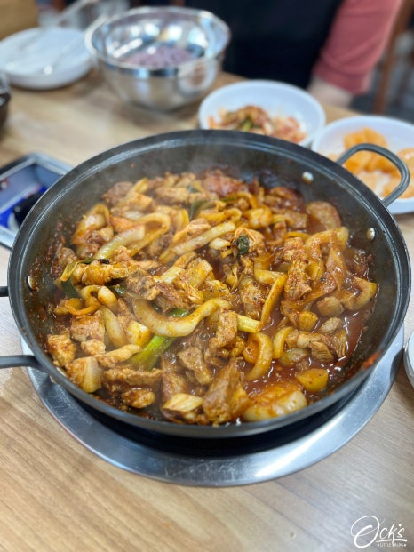 한돈통돼지두루치기 이미지