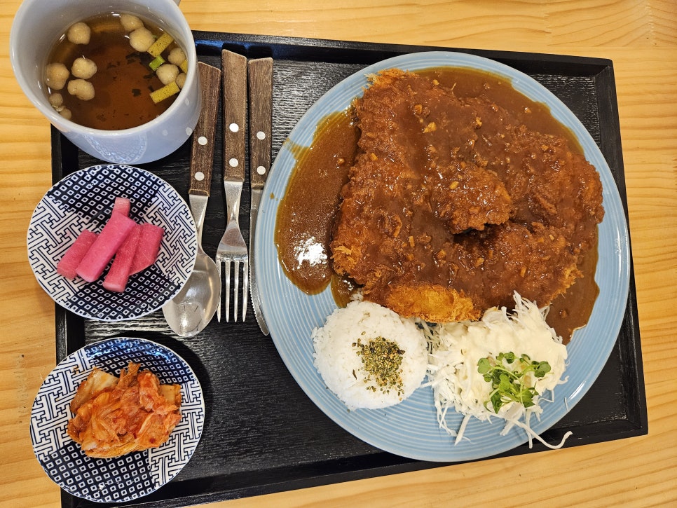 80돈까스 이미지
