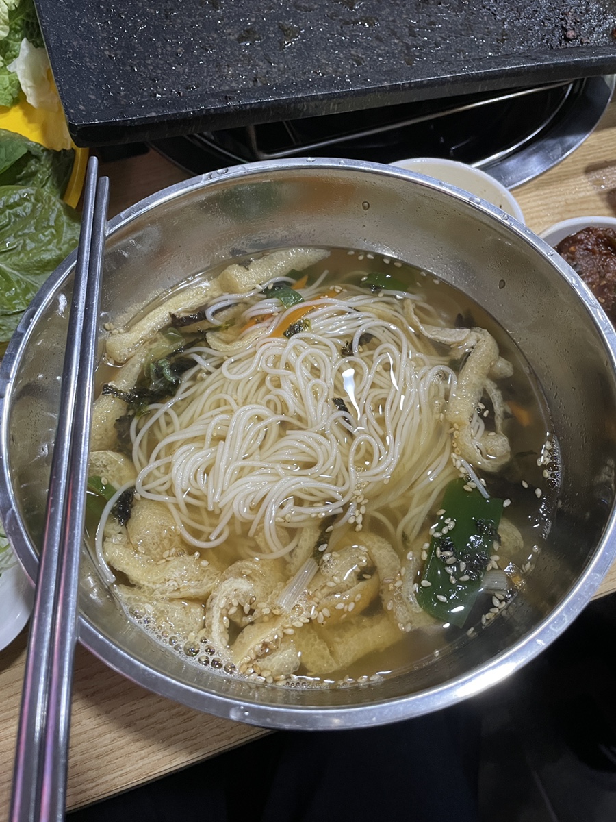 돈돼지백반 이미지