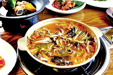 전주비빔밥낙지볶음 이미지