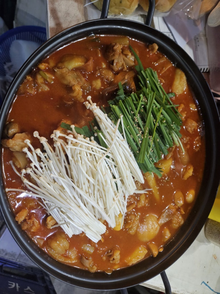 큰손 곱도리탕 이미지