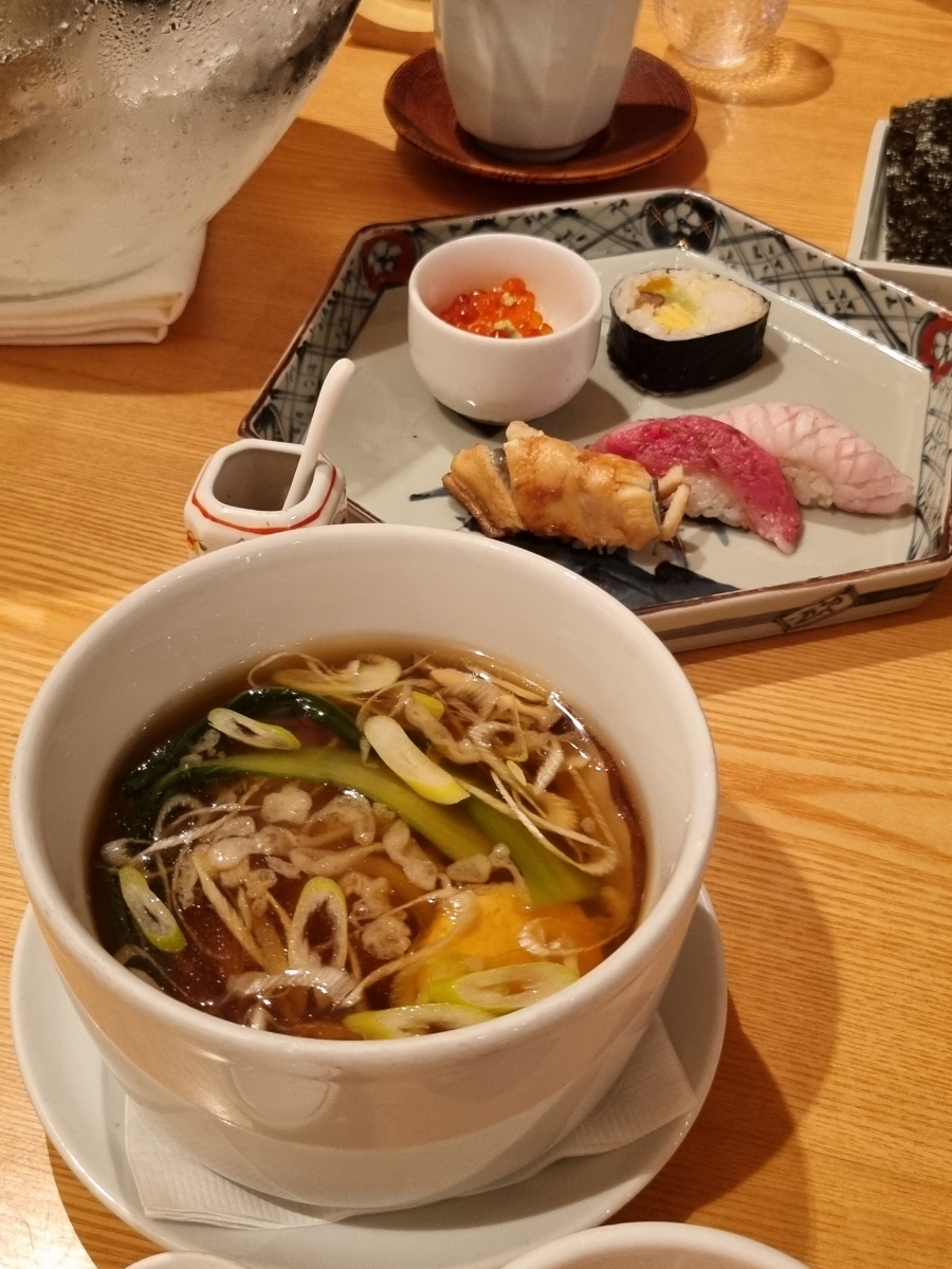 신라생선회 이미지