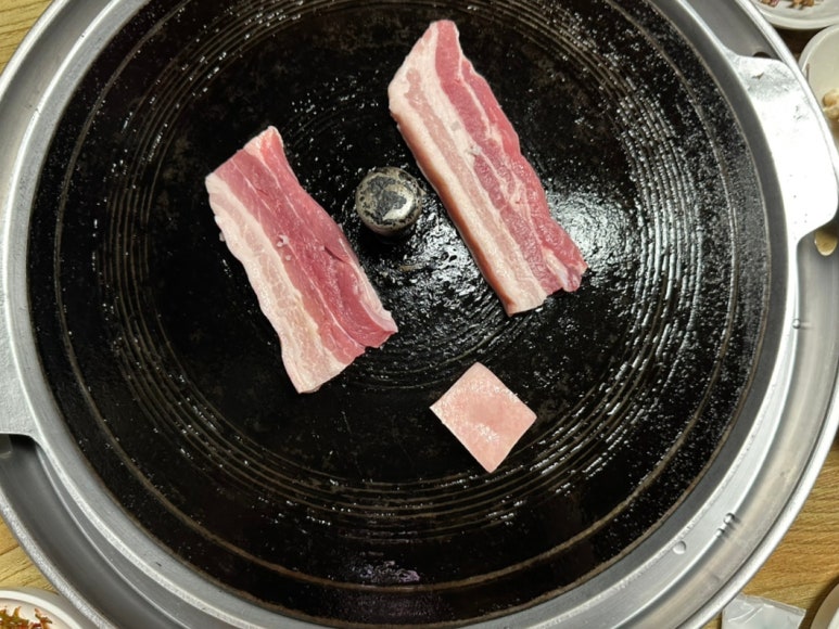 고향맛돈 이미지