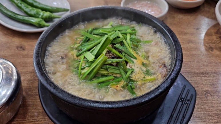 완정 신의주찹쌀순대 이미지