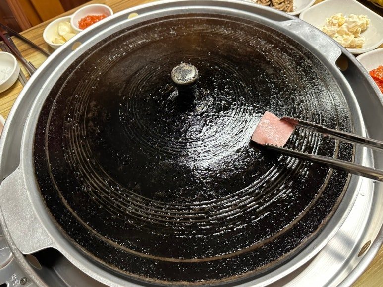 고향맛돈 이미지