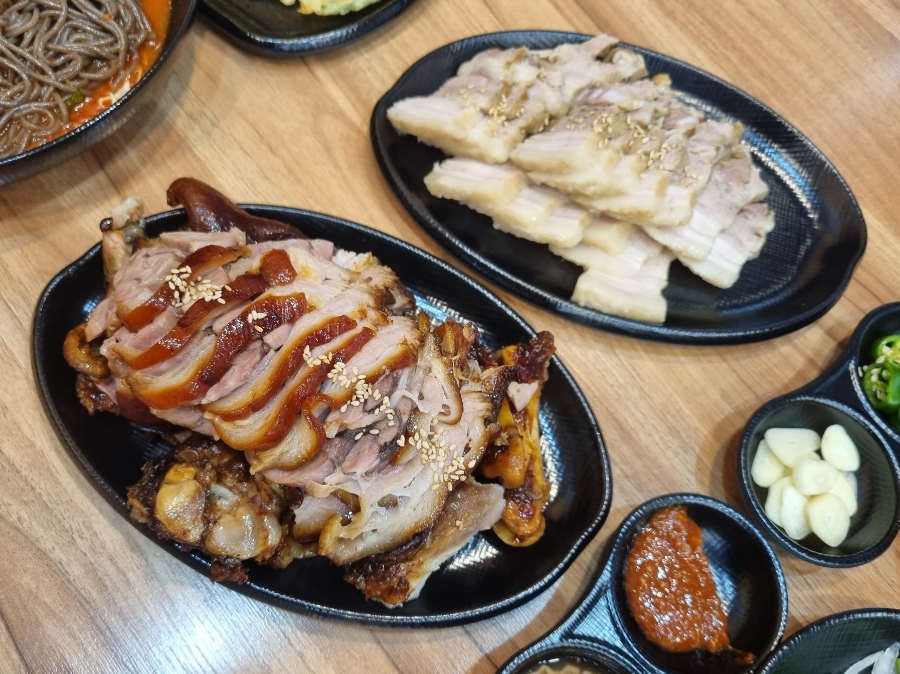 이장군족발 이미지
