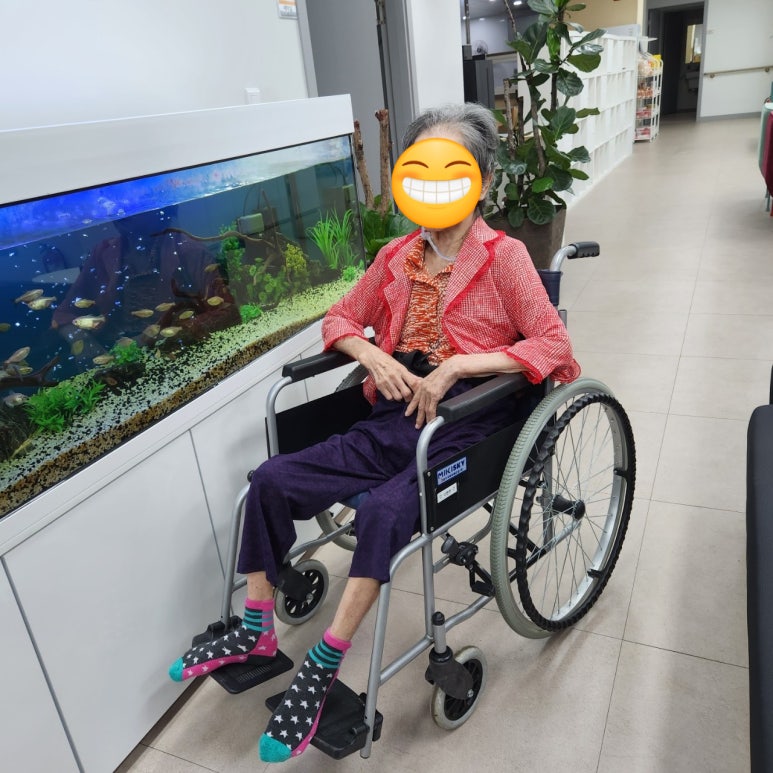 더편한요양원 이미지