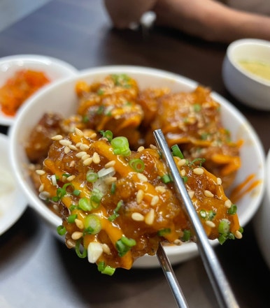 더(the)덮밥 이미지